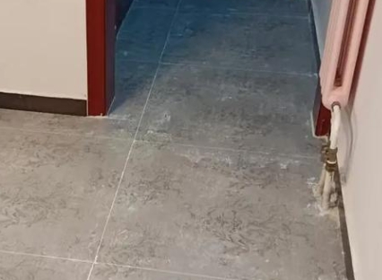 赤坎瓷砖空鼓维修公司分享下赤坎地砖空鼓了怎么办